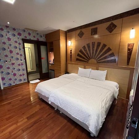 Charming Motel Hualien Buitenkant foto