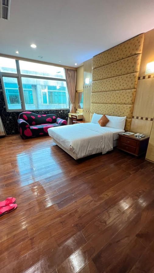 Charming Motel Hualien Buitenkant foto