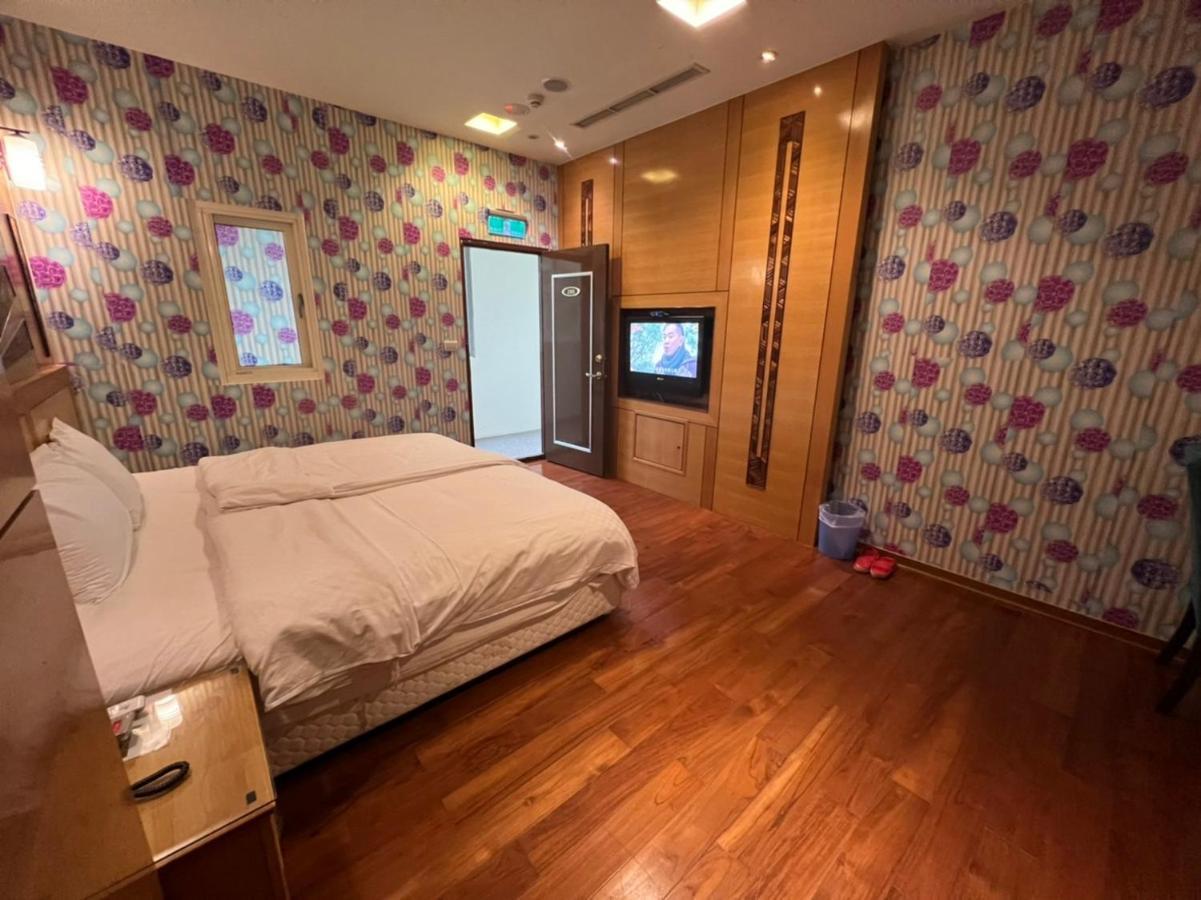 Charming Motel Hualien Buitenkant foto