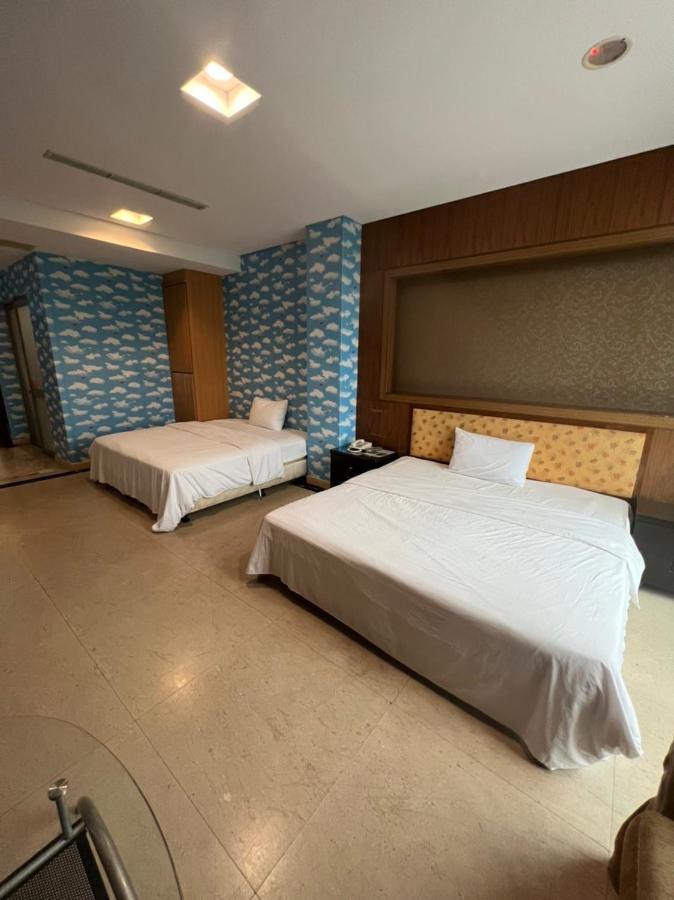 Charming Motel Hualien Buitenkant foto