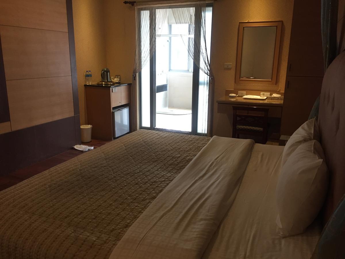 Charming Motel Hualien Buitenkant foto